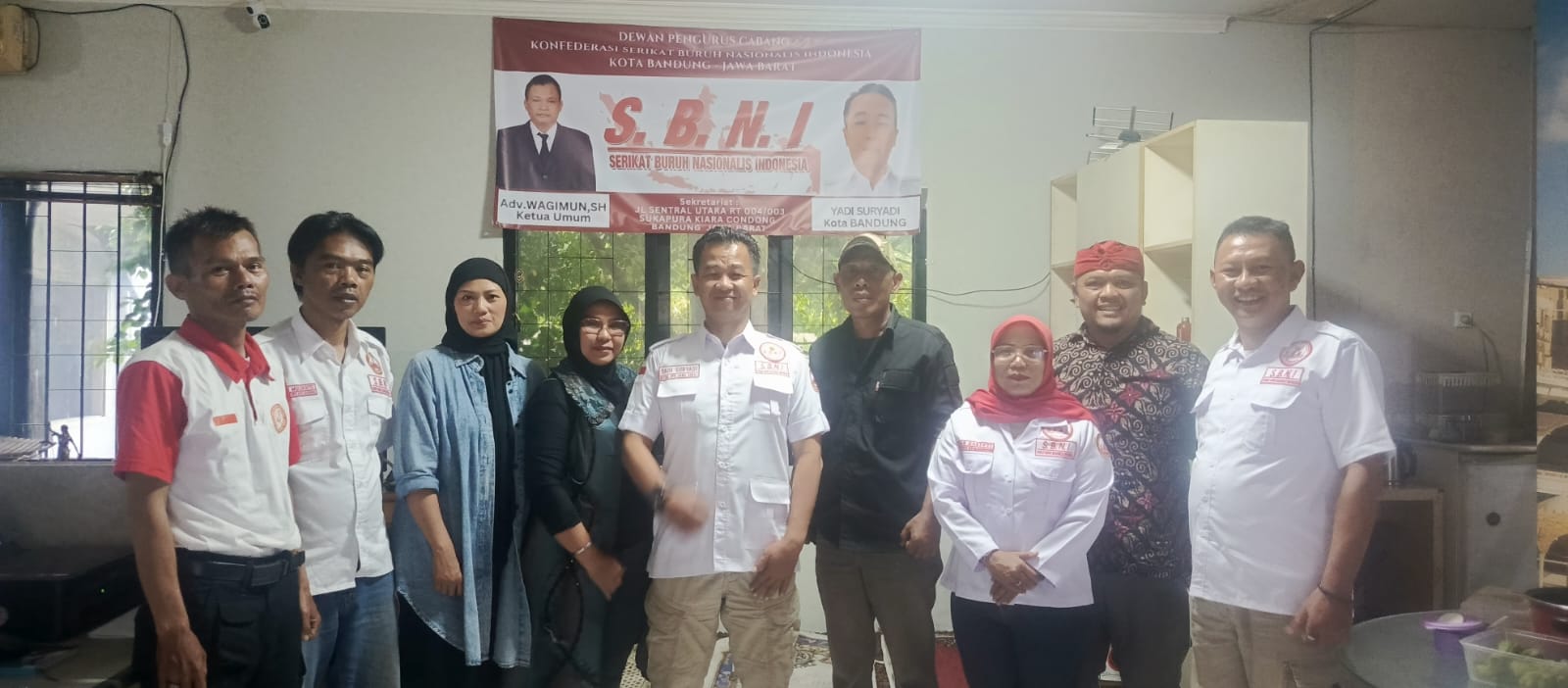 DPD SBNI Jawa Barat Kukuhkan DPC SBNI Kota Bandung, Penyerahan SK dan Atribut Kepengurusan.