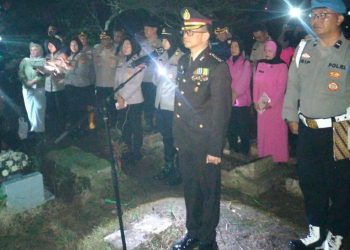 Polda Jabar Gelar Upacara Pemakaman Dinas Almarhum Aiptu (Anumerta) Muhammad Jerry Sonconery