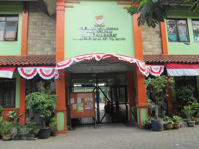Diduga Lakukan Kekerasan di Lingkungan Sekolah, Siswa SDN 060 Raya Barat Dilakban Wali Kelas