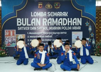 Gema Selawat dan Tabuhan Rebana Getarkan Polda Jabar, Irjen Pol Rudi Setiawan Hadiri Final Lomba Marawis