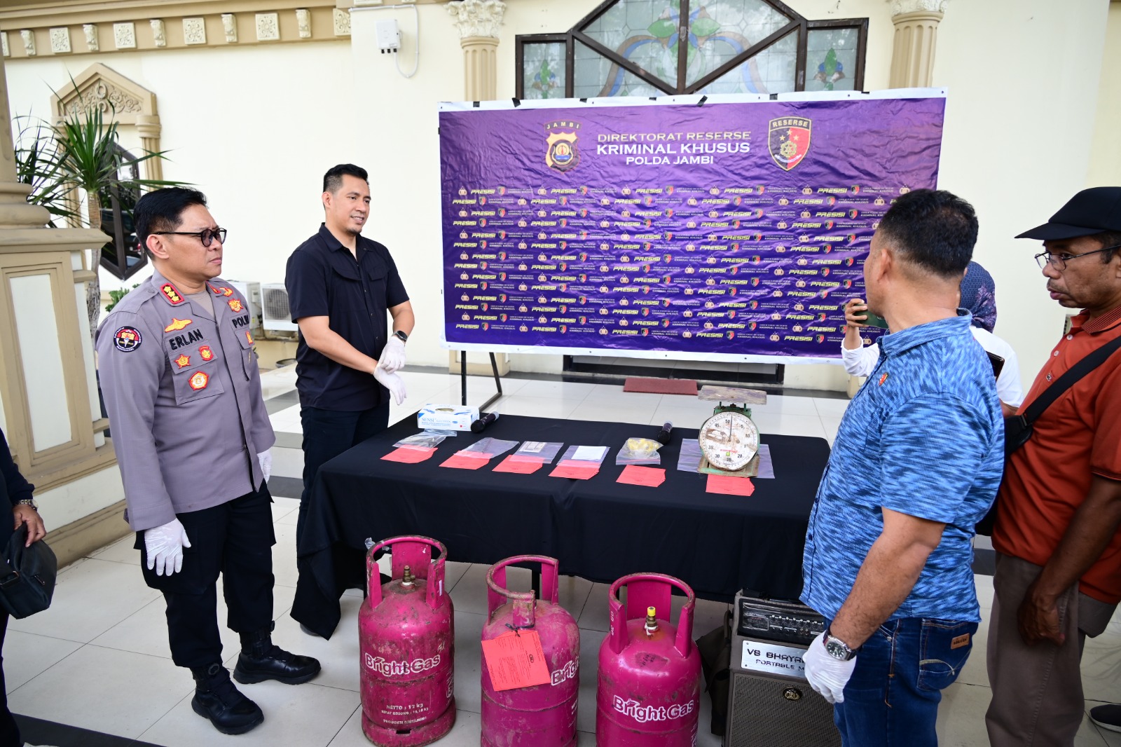 Polda Jambi Bongkar Kecurangan LPG 12 Kg, Isi Tabung Dikurangi hingga 2 Kilogram