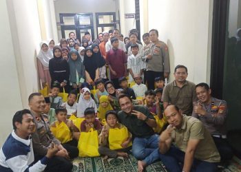 Polsek Tambun Selatan Gelar Jumat Berbagi, Santuni 50 Anak Yatim