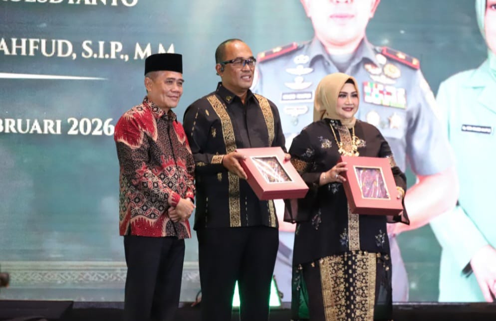 Wakil Bupati Ogan Ilir Hadiri Upacara Lepas Sambut Komandan Korem 044/Gapo