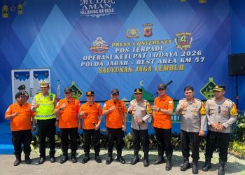 Kabasarnas Didampingi Kapolda Jabar Tinjau Posko Strategis Km 57