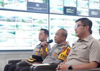Kapolda Jabar Melaksanakan Anev Sitkamtibmas dan Monitoring Pelayanan Idul Fitri 1447 H di Pos Hoegeng Ciawi, Rapat Dipimpin oleh Kapolri