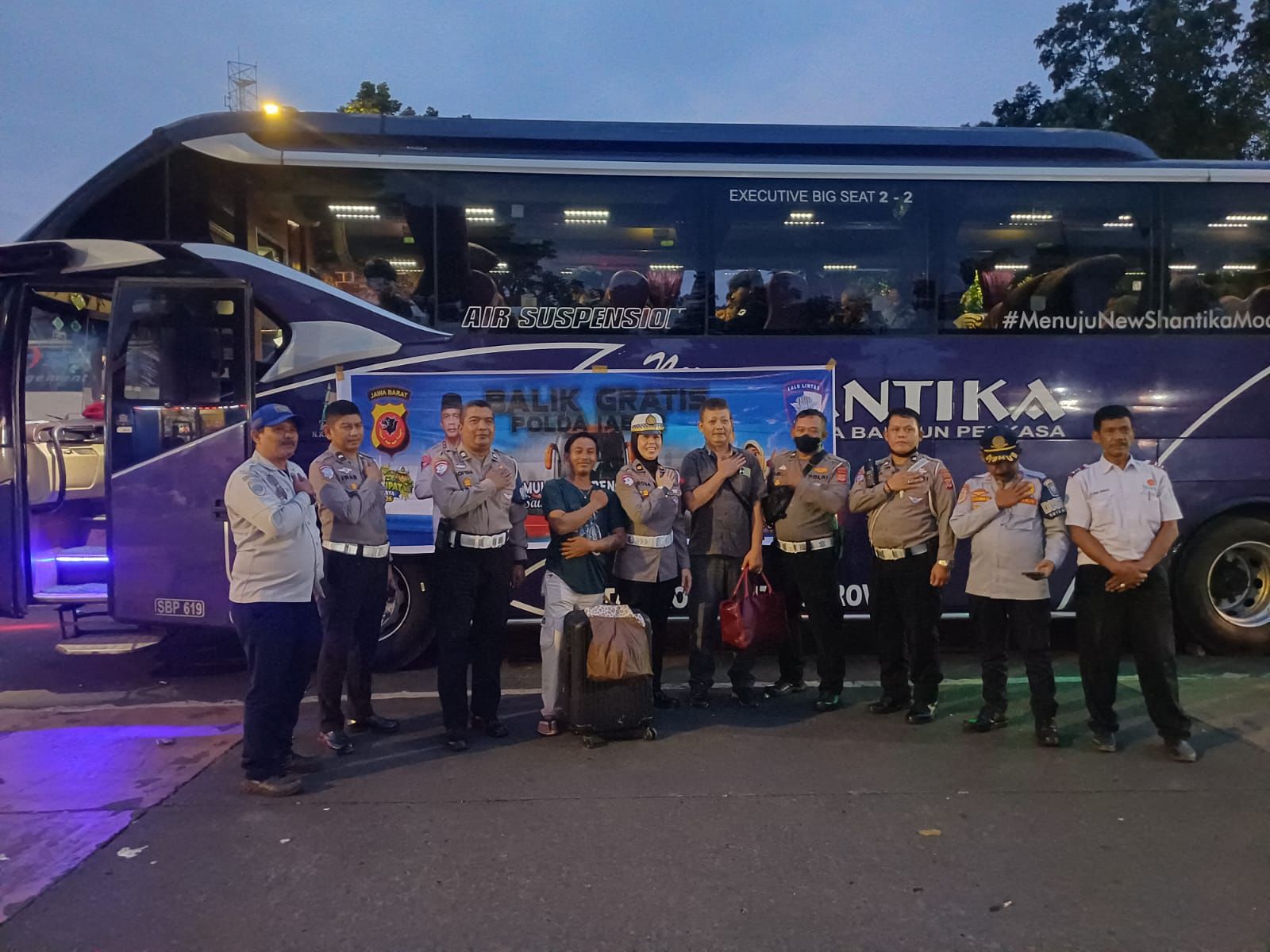 Ditlantas Polda Jabar Fasilitasi 1.957 Pemudik Balik Gratis, Puluhan Bus Disiapkan