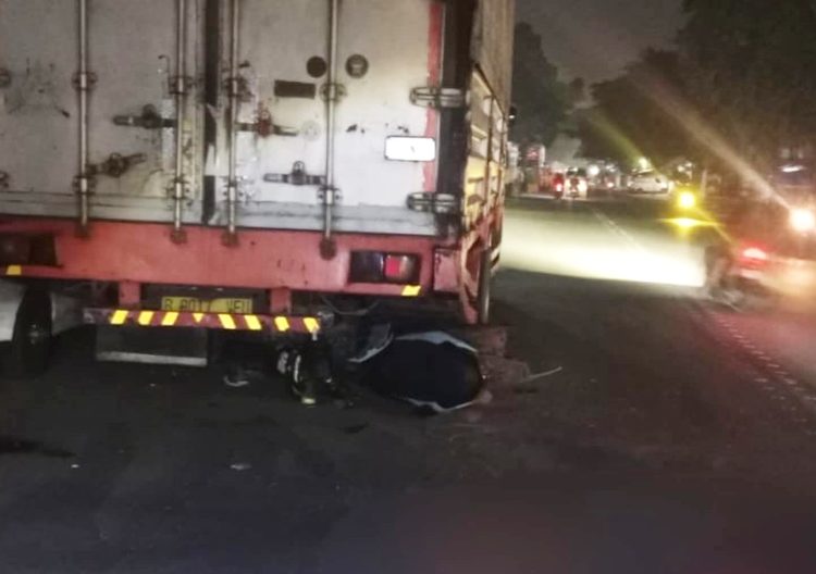 Parkir Truk Sembarangan Renggut Nyawa, Pengendara N-Max Tewas di Pasirkoja Bandung
