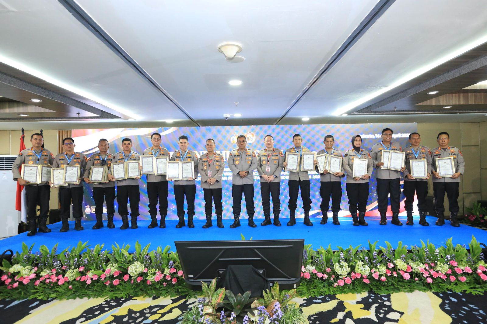 Polda Jabar Raih Juara 1 E-Learning Sertifikasi Kehumasan di Rakernis Humas Polri 2026