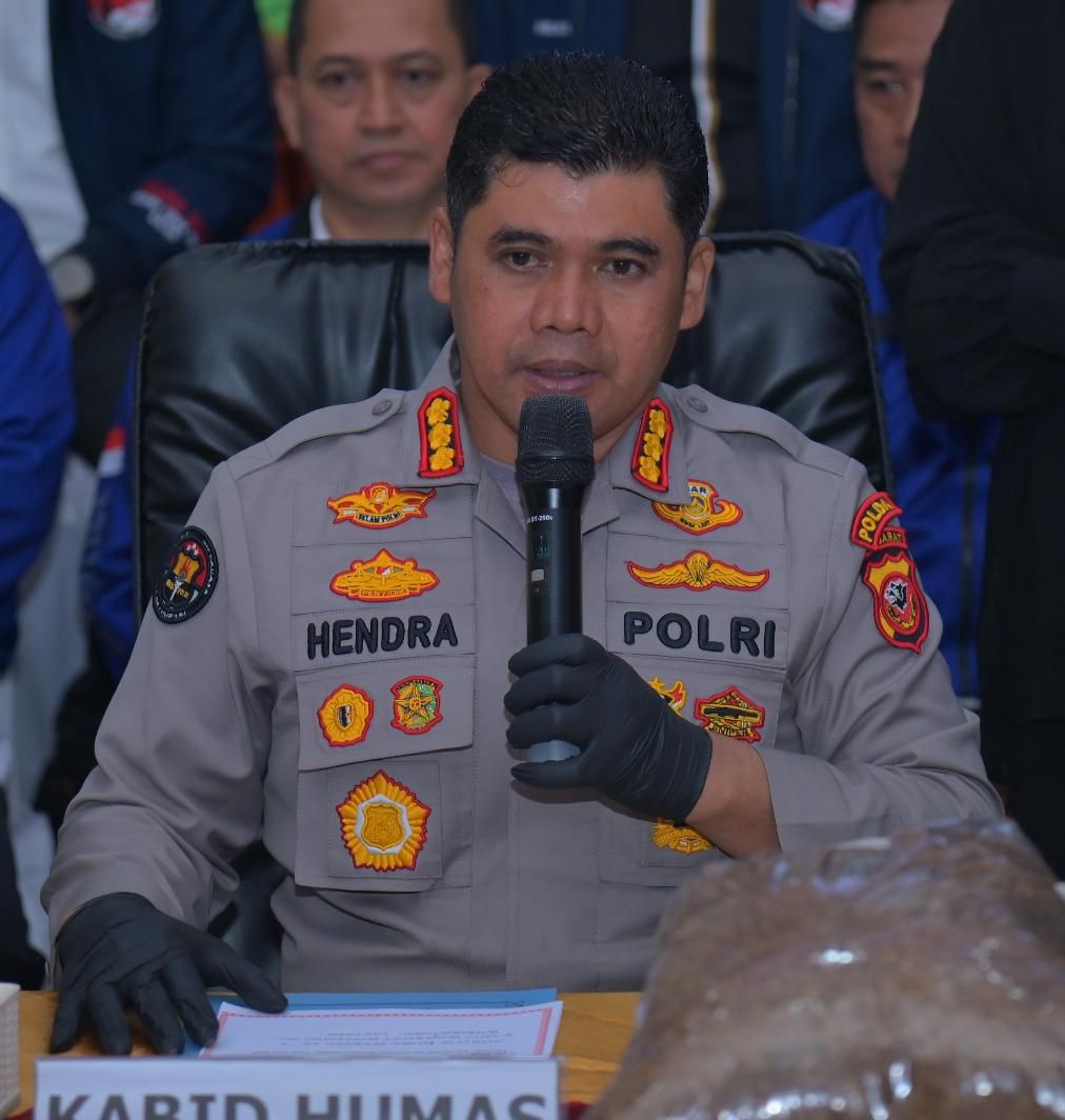 Polda Jabar Tetapkan 2 Tsk Buzzer dalam kasus dugaan Penyebaran Fitnah dan Pencemaran Nama Baik Pengusaha Produk Kecantikan, Masuk Tahap P21