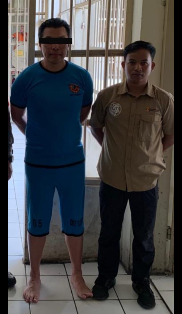 Polisi Limpahkan Tersangka Penipuan Cek Kosong ke Kejati Jabar