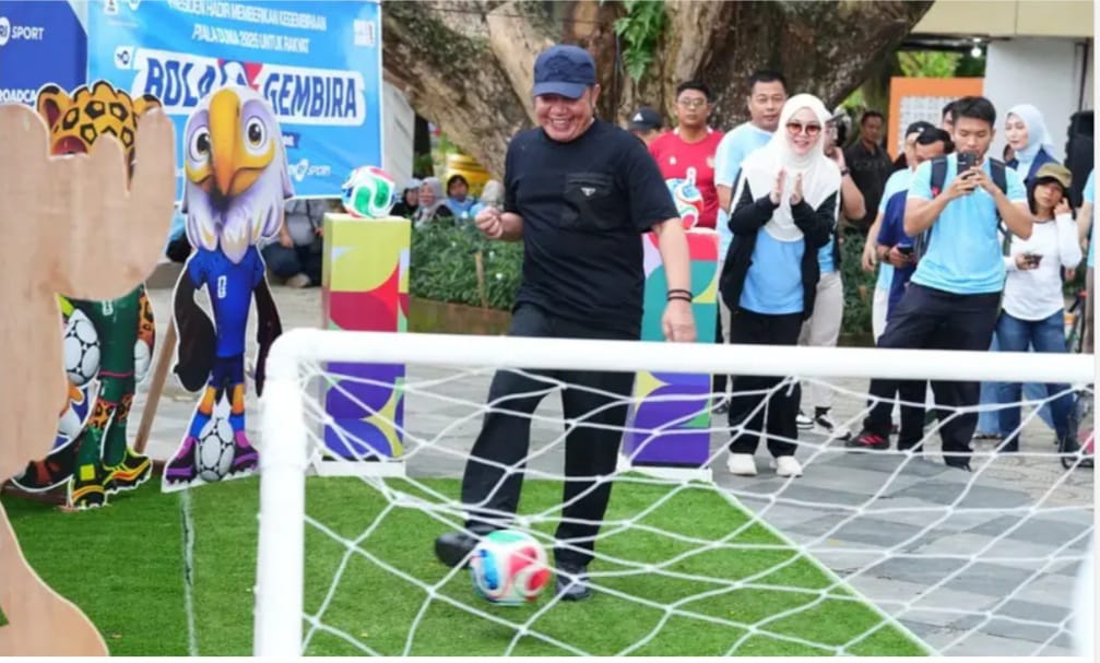 Sambut Piala Dunia 2026, Herman Deru Gaungkan Semangat “Bola Gembira” di Sumsel