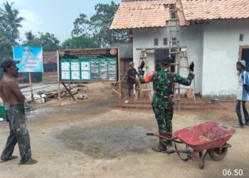 Wadansatgas TMMD Ke-128 Kodim 0402 OKI Turun Langsung Pastikan Progres Pekerjaan Tepat Waktu