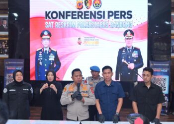 Konferensi Pers Tindak Pidana Pemerkosaan dan Curas
