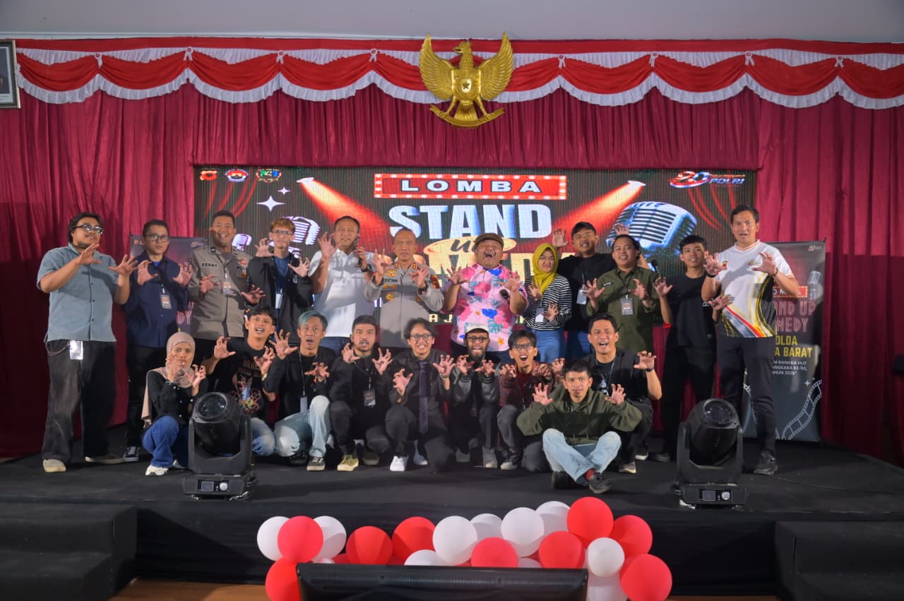 Aipda Ferry Ardilesmana Jadi Satu-satunya Juri Polisi di Lomba Stand Up Comedy Hari Bhayangkara ke-80 Polda Jabar
