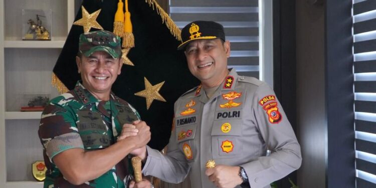 Kapolda Jabar Silaturahmi ke Pussenif TNI AD, Perkuat Sinergitas TNI–Polri