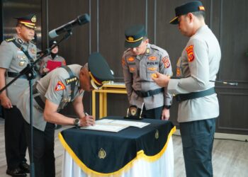 Kapolda Jabar Pimpin Sertijab Karo Ops, Perkuat Kepemimpinan Operasional Menuju Polri Presisi