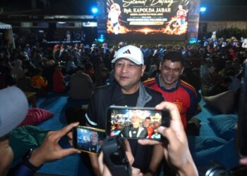Kapolda Jabar Hadiri Nonton Bareng Final Piala Dunia FIFA 2026, Pererat Kebersamaan di Hari Bhayangkara ke-80