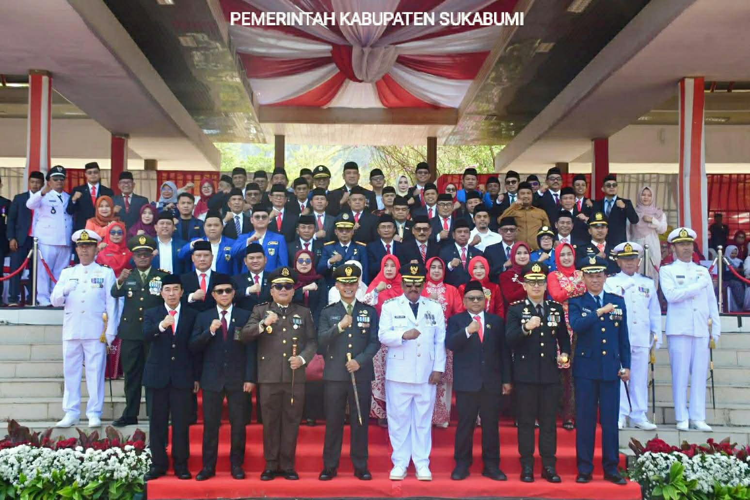 UPACARA PERINGATAN HUT KE 81 KEMERDEKAAN RI TINGKAT KABUPATEN SUKABUMI BERLANGSUNG KHIDMAT