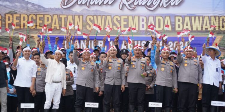 Polri Tanam Serentak Bawang Putih di 14 Daerah di Jabar