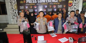 Bisnis Gelap Benih Lobster Dibongkar Polisi, Tiga Tersangka Terancam Jerat TPPU