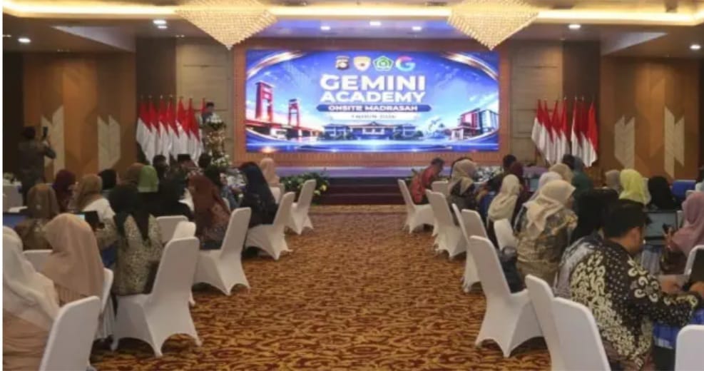 Quick Wins Transformasi Polri, Polda Sumsel Gelar TOT Paham AI Bersama Kementerian Agama