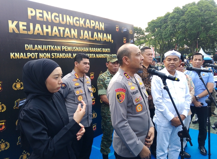 Polda Jabar Gulung 1.245 Tersangka Narkoba dan Miras, Jutaan Obat Keras Dimusnahkan