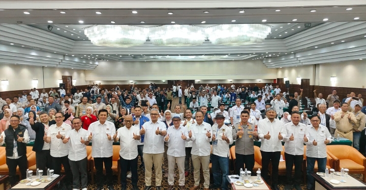 Perkuat Sinergitas dengan Insan Pers, Kabid Humas Polda Jabar Hadiri Konferprov PWI Jawa Barat
