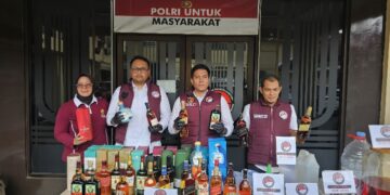 Polresta Bandung Ungkap Peredaran Miras Oplosan Diduga Berbahan Berbahaya, Tiga Orang Diamankan