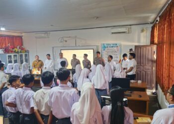Polresta Bandung Edukasi 160 Pelajar SMAN 1 Cileunyi, Kenalkan Pemanfaatan dan Bahaya AI