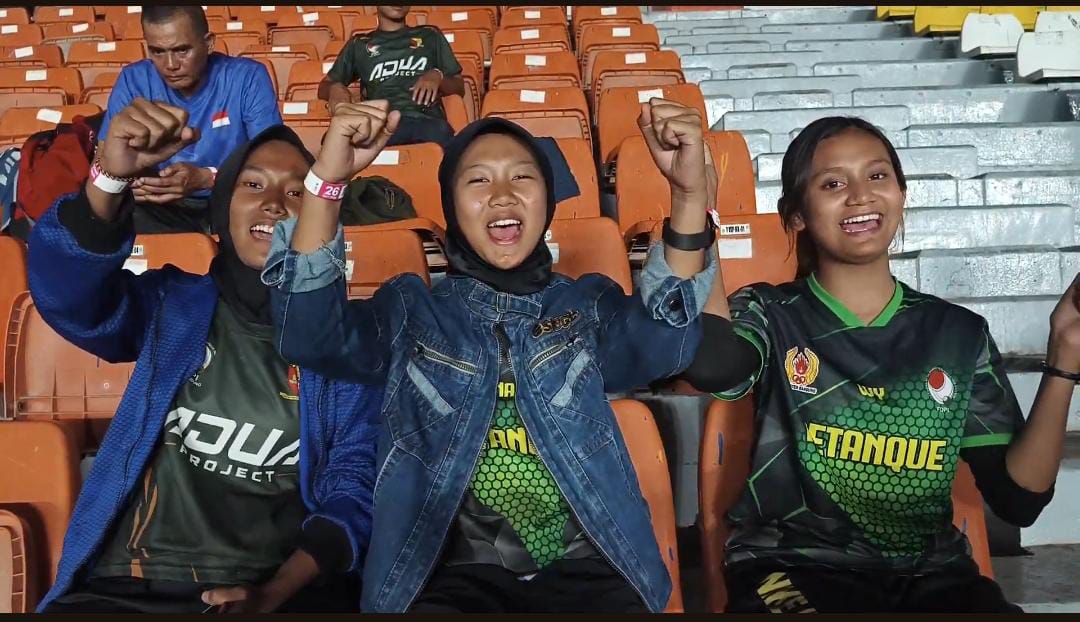 Penonton Sampaikan Apresiasi kepada Polda Jabar, Pengamanan Sepakbola di Sijalak Harupat Aman dan Tertib