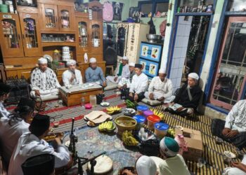 Rutinan Arbain ke-22 di Kutawaringin, Ustadz Abdul Latif Ajak Jamaah Perbanyak Sholawat dan Jaga Persatuan
