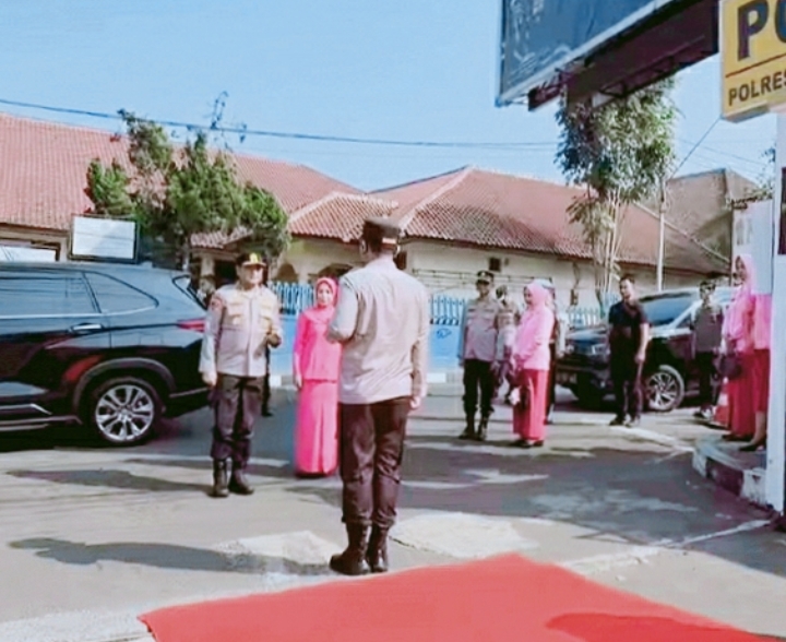 KAPOLDA JABAR MELAKUKAN KUNKER KE POLRES SUKABUMI KOTA, CEK KESIAPAN HARKAMTIBMAS DAN MEMASTIKAN PELAYANAN