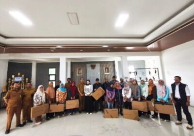 Kelurahan Cigereleng lMenealisasikan Bantuan Komputer untuk Posyandu di 12 RW, Dukung Pelayanan 6 SPM