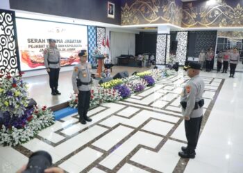 Sertijab Sejumlah Pejabat Polda Jabar, Kapolda Tekankan Penguatan Kinerja dan Pelayanan Masyarakat