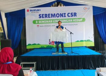 PT Suzuki Indomobil Motor Bersama PT Harrosa Darma Nusantara Salurkan CSR di SMPN 1 Cikarang Pusat