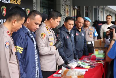 Kemasan Teh Herbal di Palsukan, Polisi Berhasil Amankan 4 Pelaku