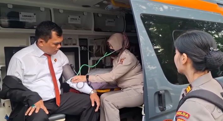 Bidokkes Polda Jabar Periksa Kesehatan Personel Ops Antik Lodaya, Pastikan Kesiapan Bertugas