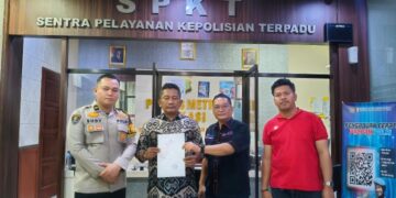 DIDUGA HINA DAN USIR WARTAWAN, KADIS LH BEKASI DIPOLISIKAN! UU PERS JADI UJIAN, PEJABAT PUBLIK TAK KEBAL HUKUM